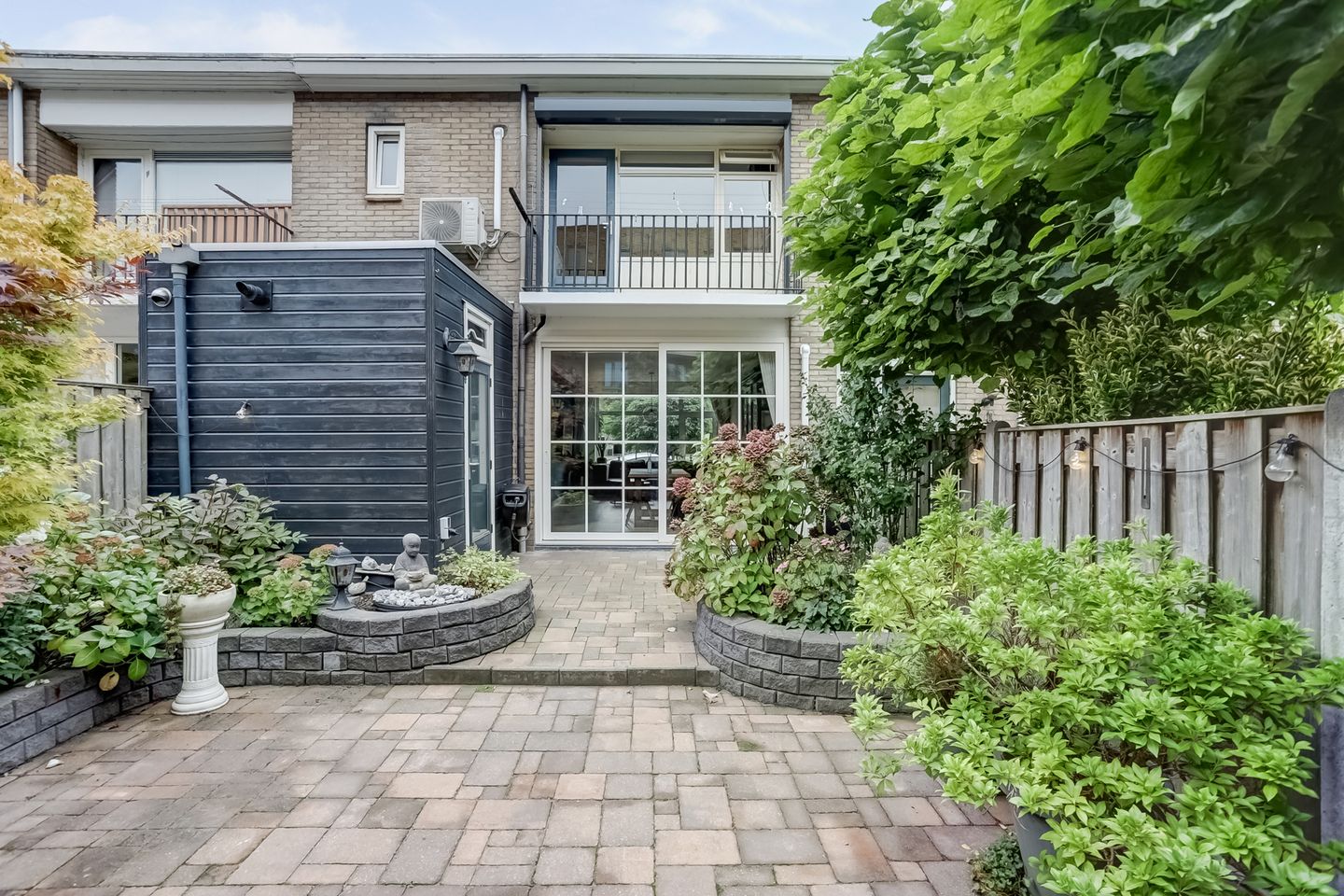 Foto 29 van Van der Duyn van Maasdamplantsoen 25