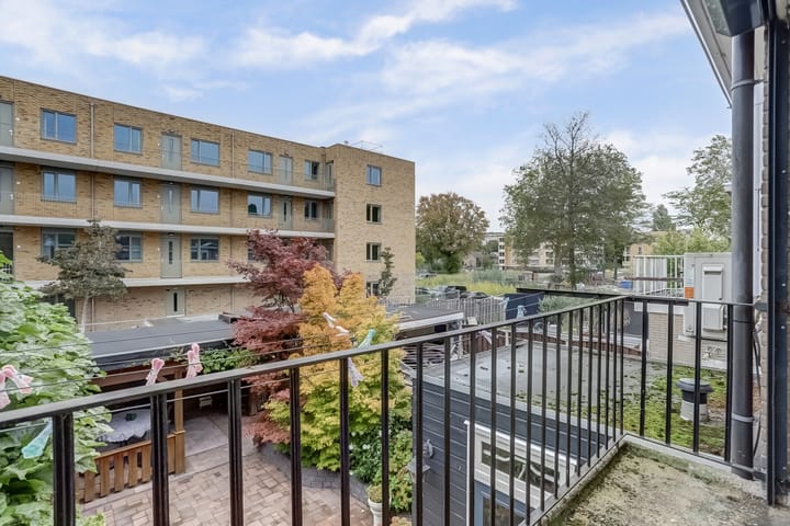 Photo 33 of Van der Duyn van Maasdamplantsoen 25