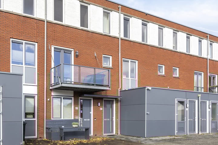 Photo 5 of Asterixstraat 87