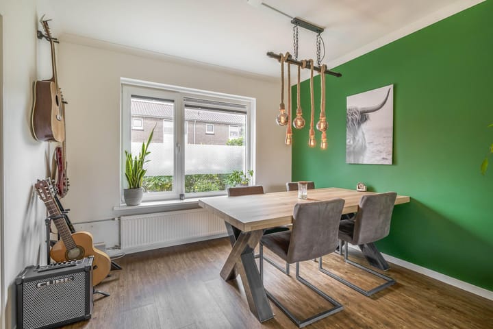 Foto 3 van Trompstraat 4