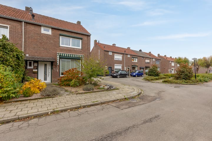 Foto 3 van Mezenstraat 15