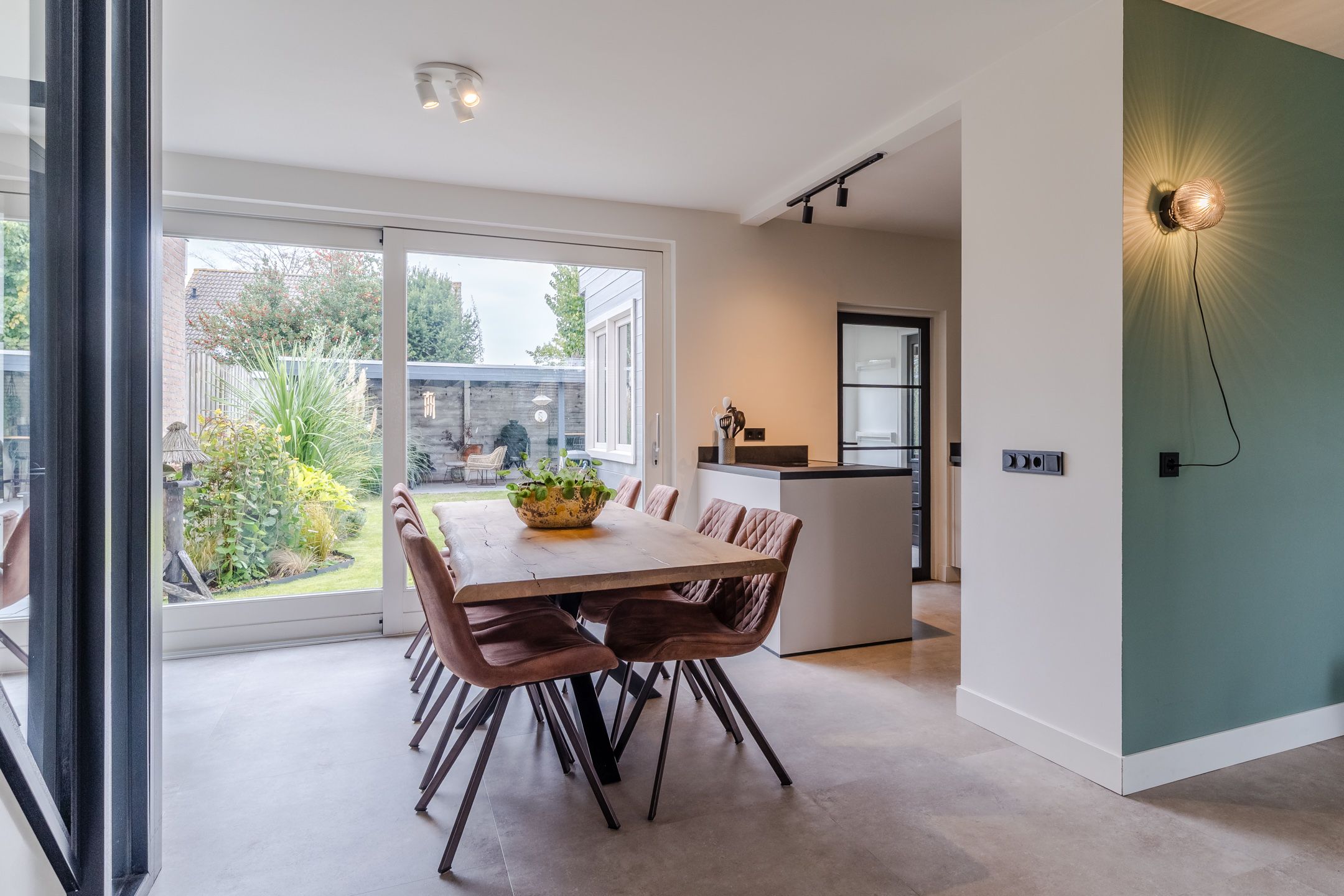 Foto 18 van Veldstraat 28