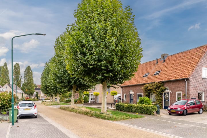 Foto 65 van Veldstraat 28