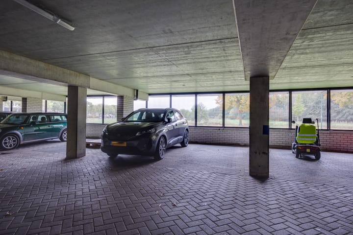 Foto 22 van De Zeilmakerij 16