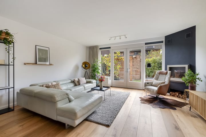 Photo 3 of Sodawater 38