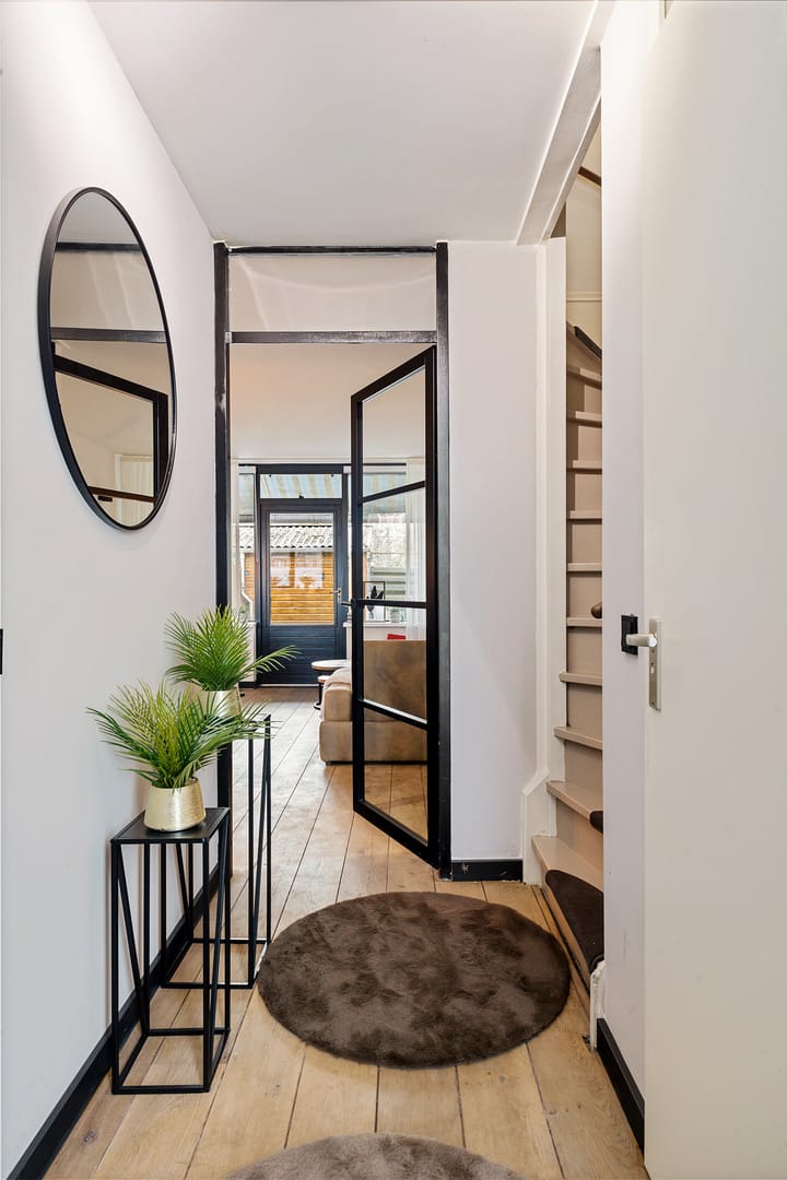 Photo 8 of De Weer 1-C