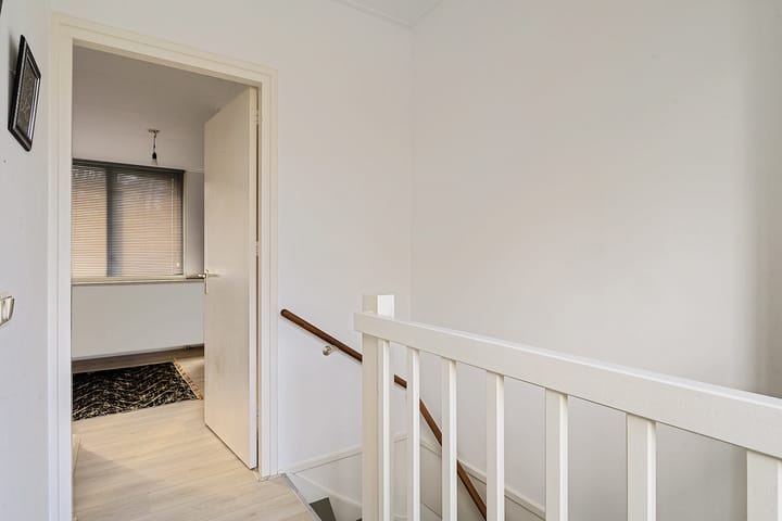 Photo 27 of De Weer 1-C