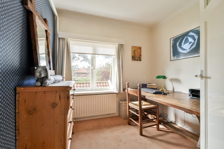 Photo 32 of Julianaweg 8