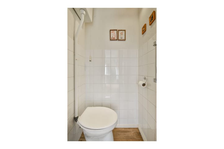 Photo 37 of Julianaweg 8