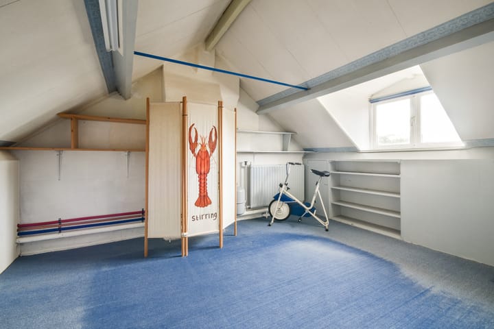 Photo 39 of Julianaweg 8