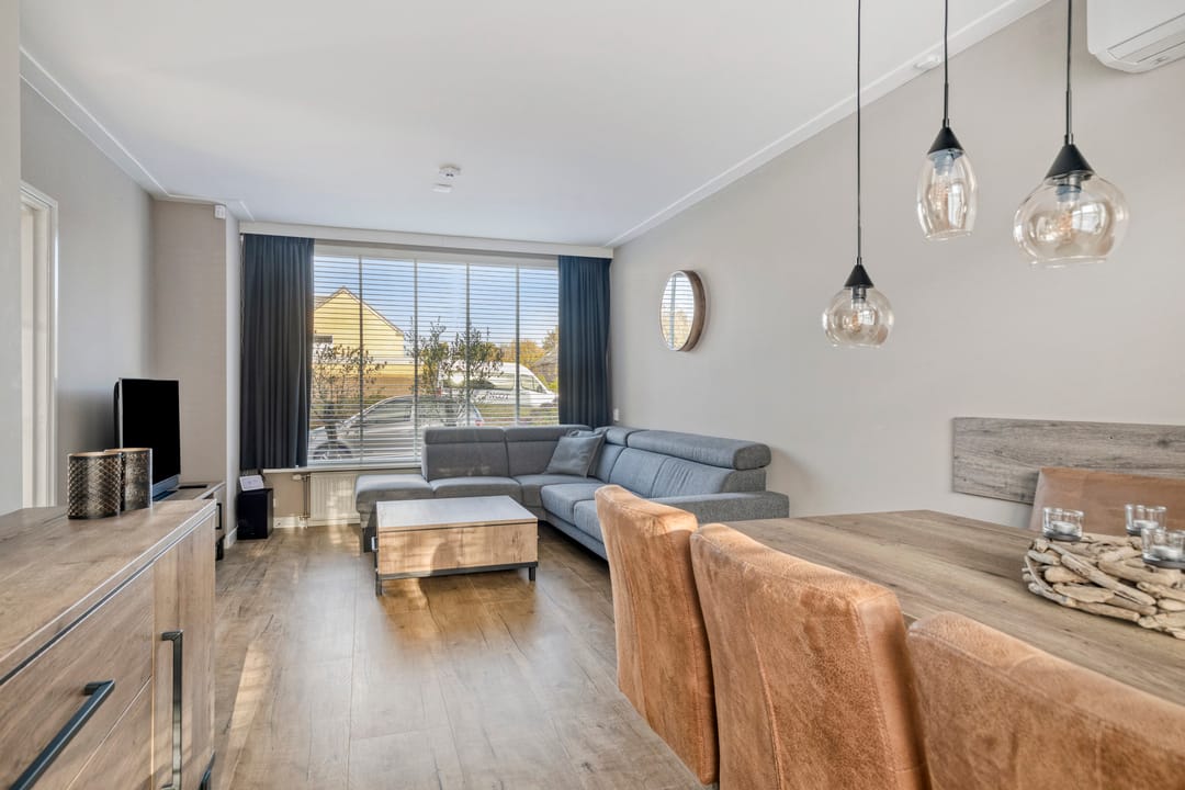 Foto 16 van Jan Luykenstraat 8