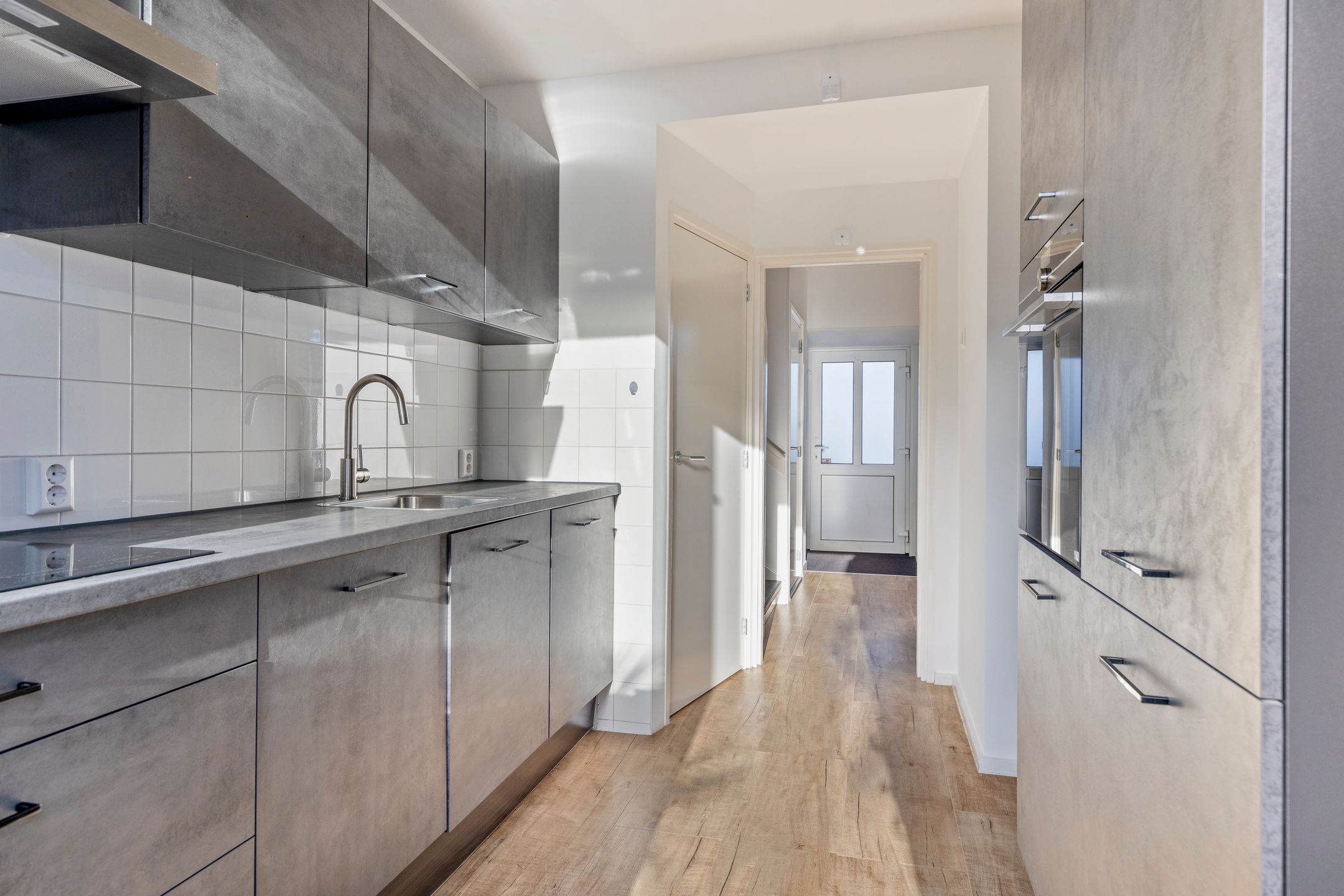 Foto 18 van Jan Luykenstraat 8