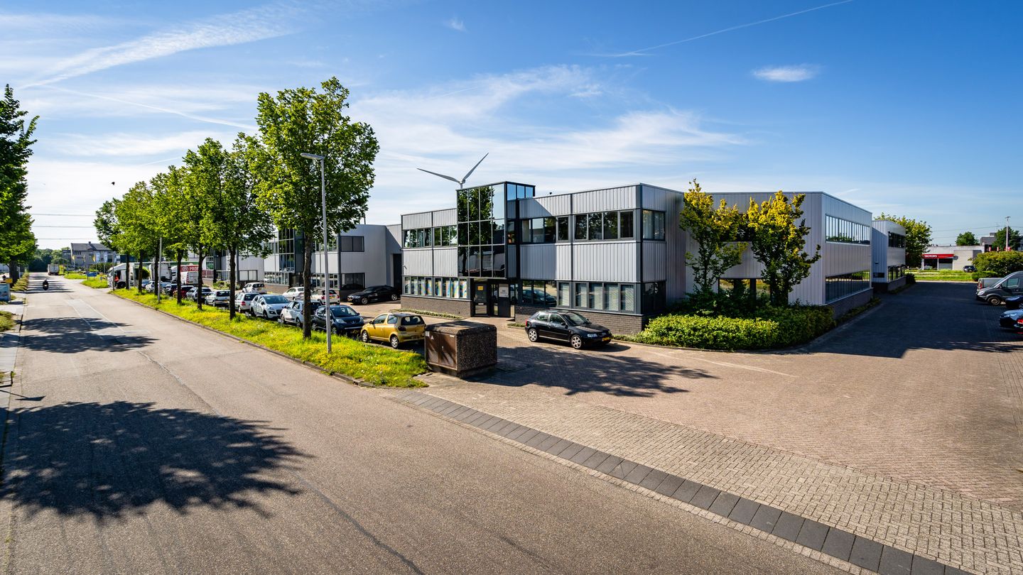Bekijk foto 3 van Platinastraat 79