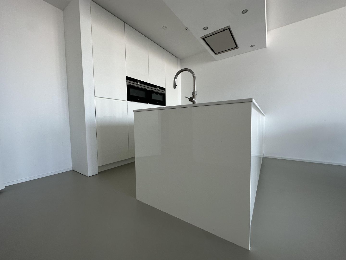 Photo 4 of Wilhelminakade 651