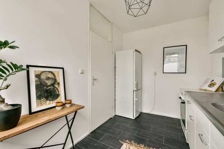 Photo 10 of Burmandwarsstraat 67