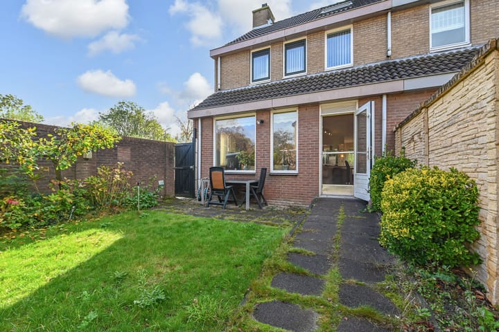 Foto 36 van Mr. Beerninkplantsoen 2