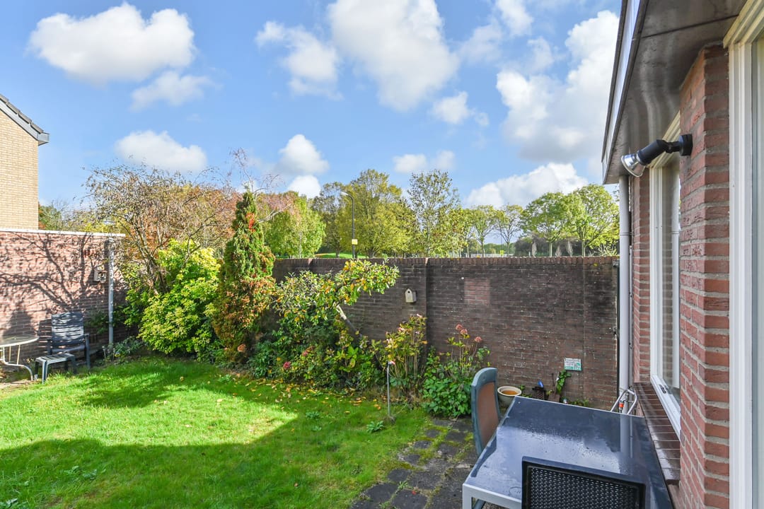 Foto 38 van Mr. Beerninkplantsoen 2