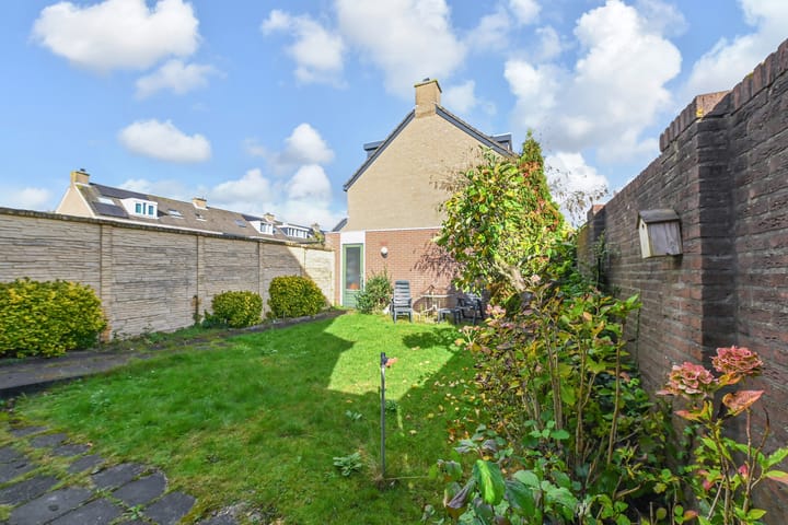 Foto 39 van Mr. Beerninkplantsoen 2