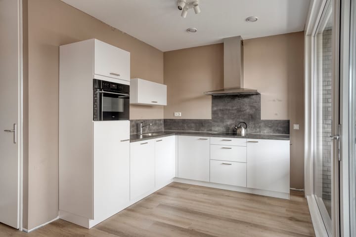 Foto 5 van Lelystadstraat 24