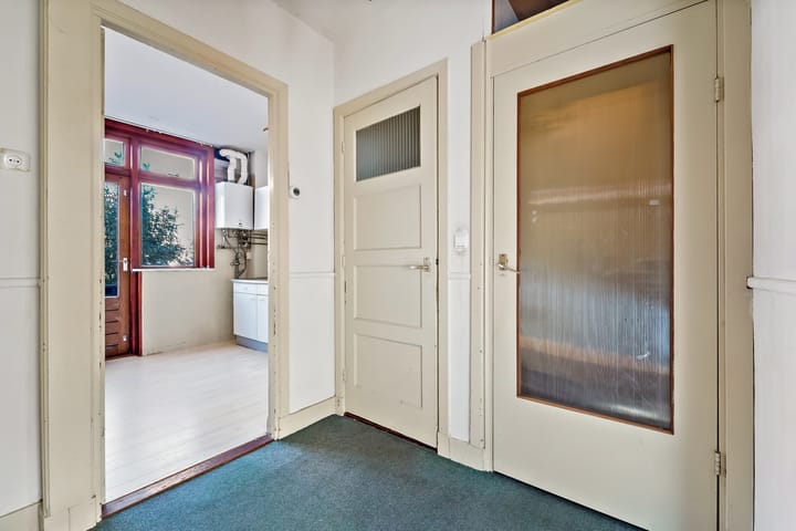 Photo 4 of Isaäk Hoornbeekstraat 38