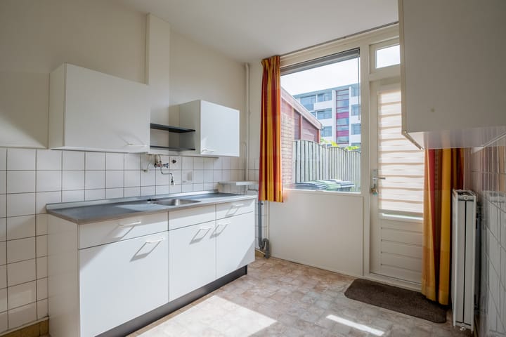 Foto 11 van Strombolistraat 7