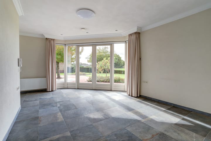 Foto 24 van Walweg 3