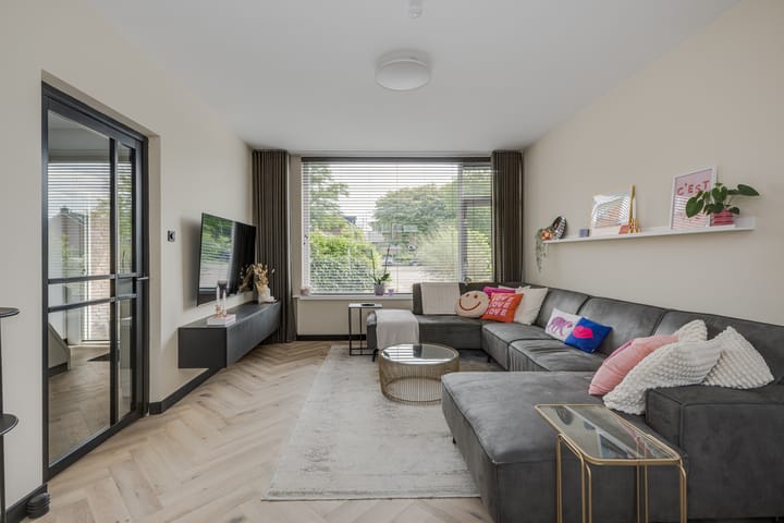 Photo 2 of Jan van Brakelplantsoen 10