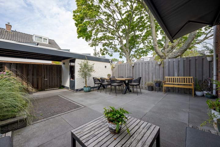 Photo 43 of Jan van Brakelplantsoen 10