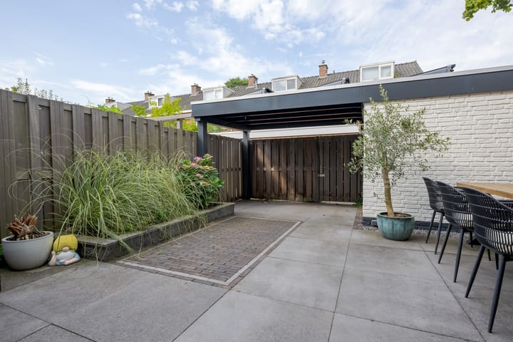 Photo 45 of Jan van Brakelplantsoen 10