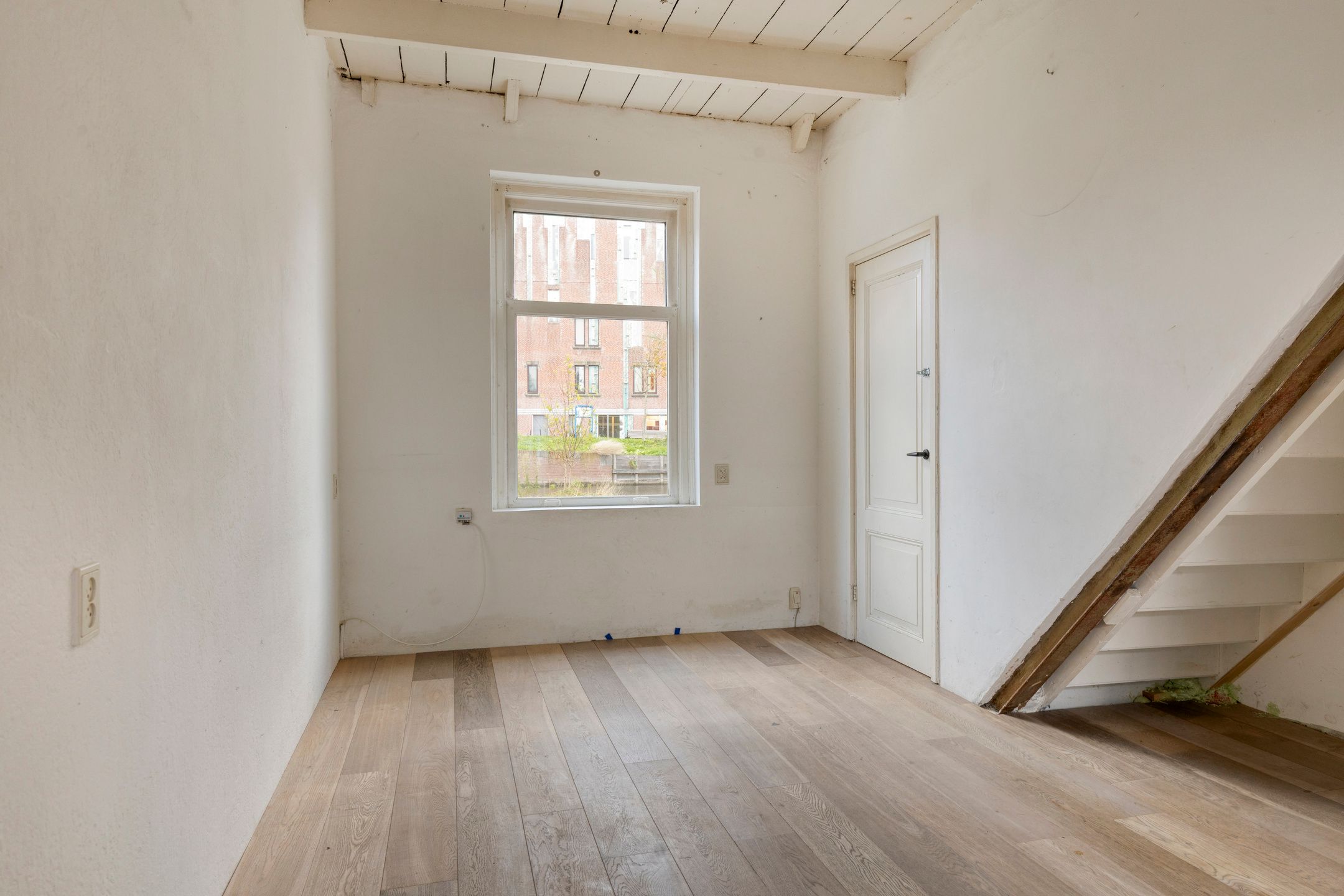 Foto 18 van Tuinlaantje 2-I