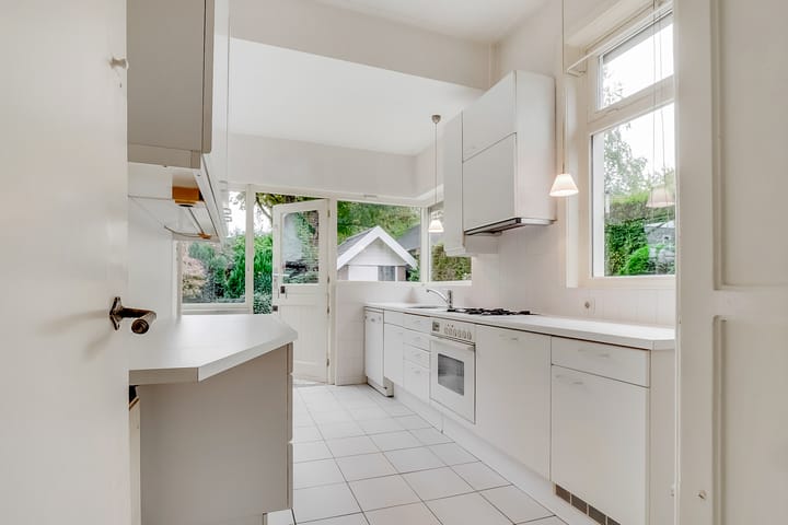 Foto 3 van Borneolaan 12