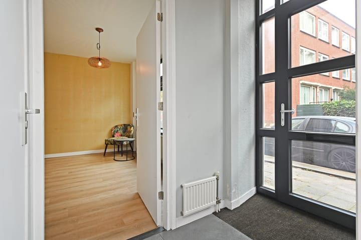 Foto 7 van Russischestraat 110