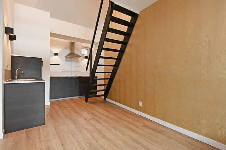 Foto 15 van Russischestraat 110