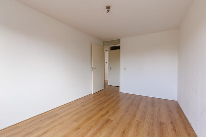 Foto 16 van Linie 173