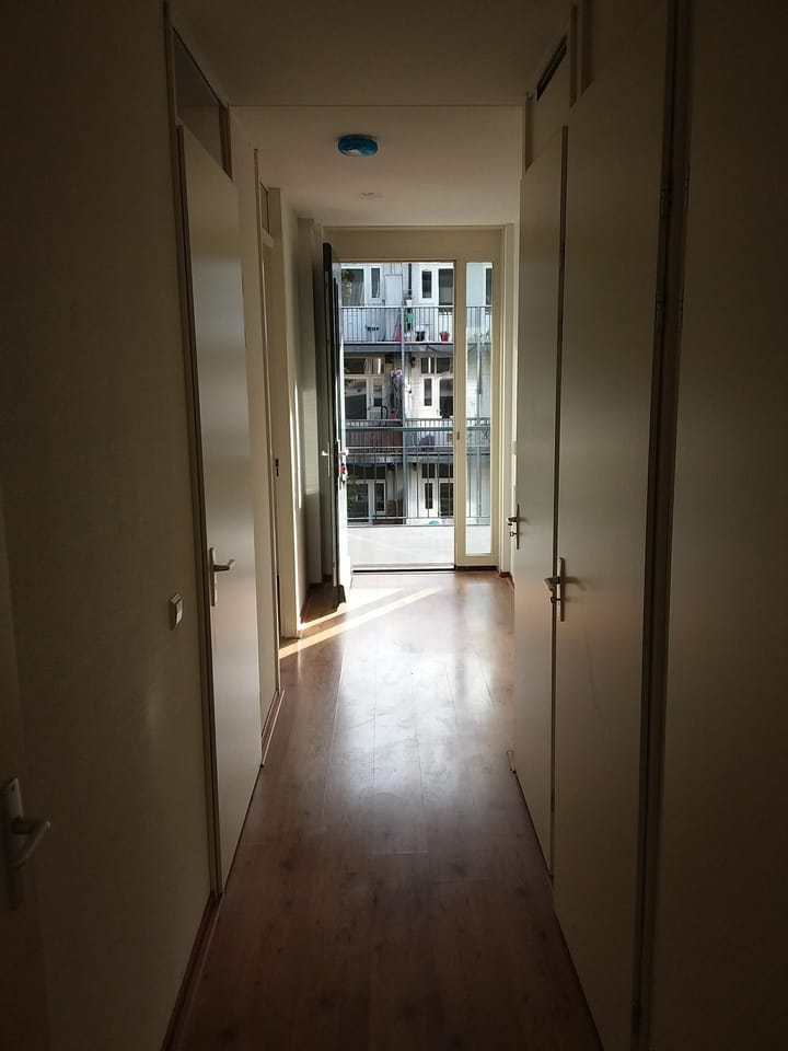 Foto 10 van Preangerstraat 9-C