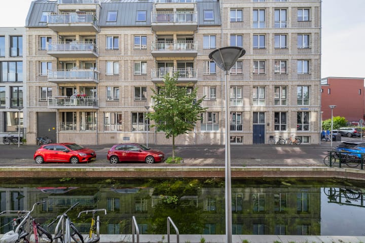 Photo 6 of Zijdebalenstraat 15