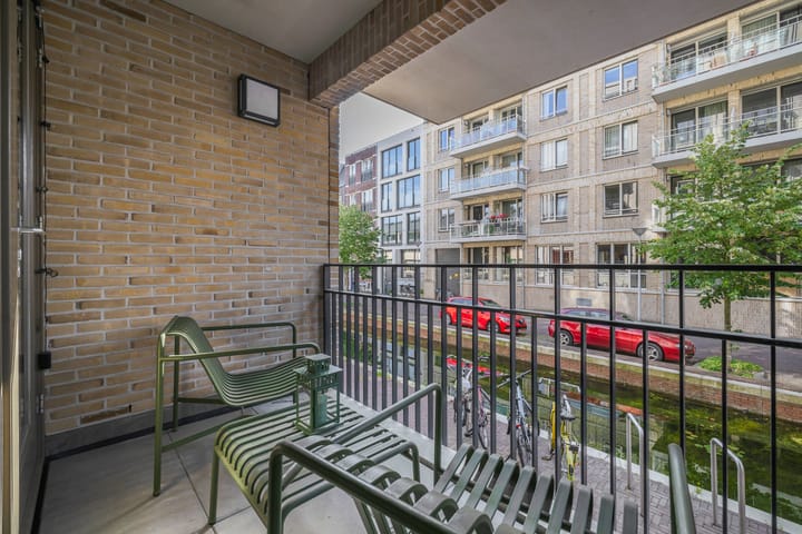 Photo 22 of Zijdebalenstraat 15