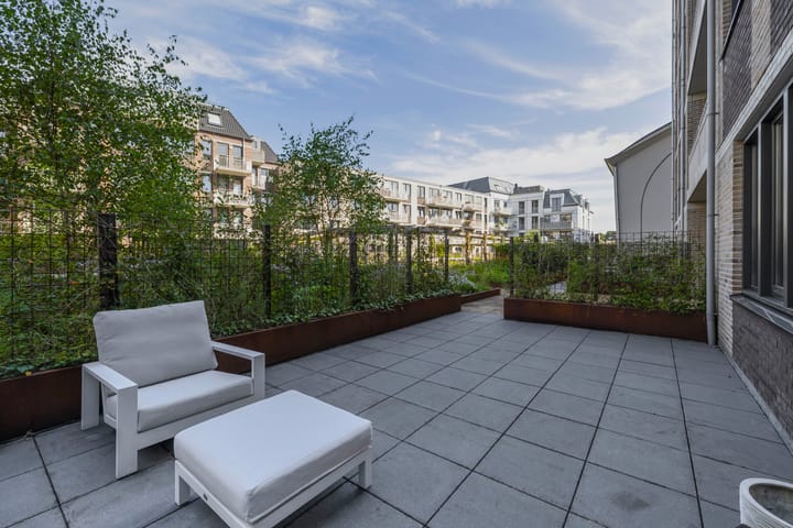 Photo 24 of Zijdebalenstraat 15