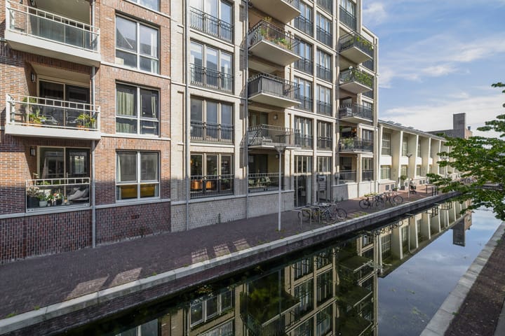 Photo 28 of Zijdebalenstraat 15