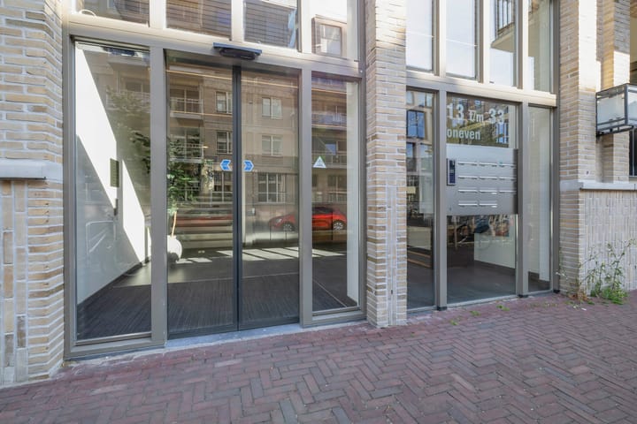 Photo 31 of Zijdebalenstraat 15
