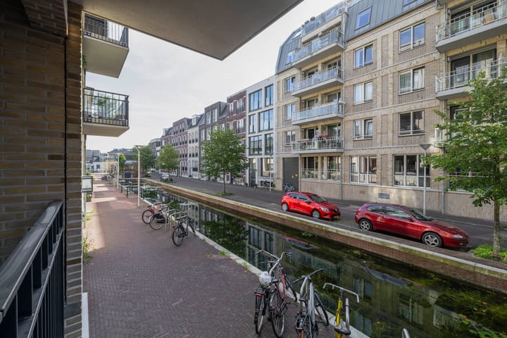 Photo 32 of Zijdebalenstraat 15