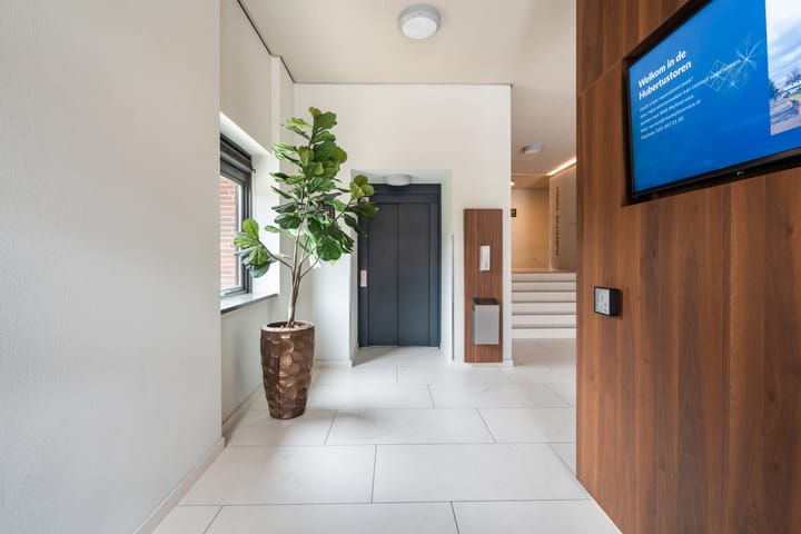 Foto 29 van Van Hogenhoucklaan 97-60