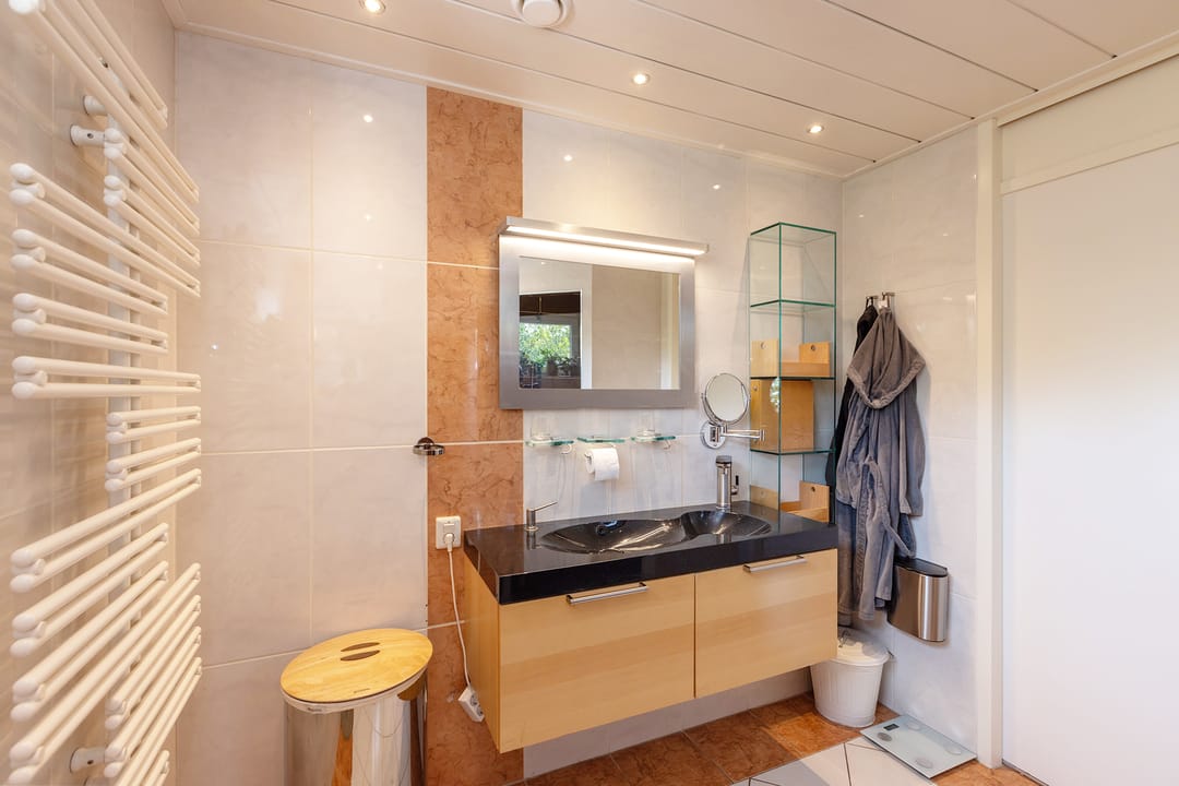 Foto 16 van Den Koem 94