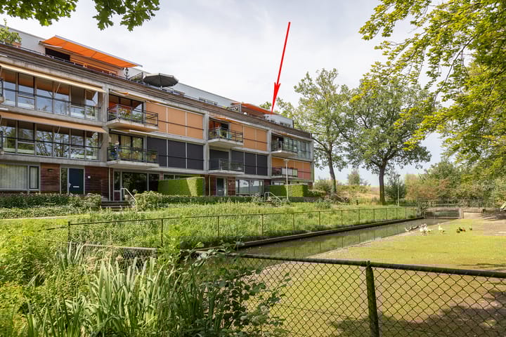 Foto 33 van Den Koem 94