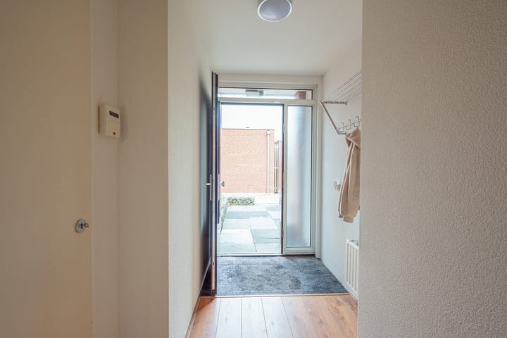 Photo 21 of St. Anthoniusstraat 1-04