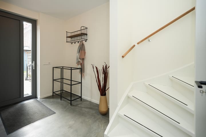 Foto 11 van Dijk 8-A