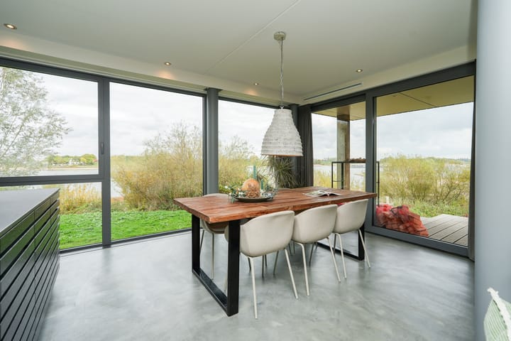 Foto 17 van Dijk 8-A