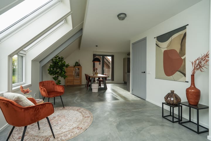 Foto 32 van Dijk 8-A