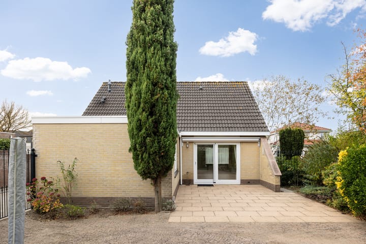 Foto 39 van De Kruisboog 16