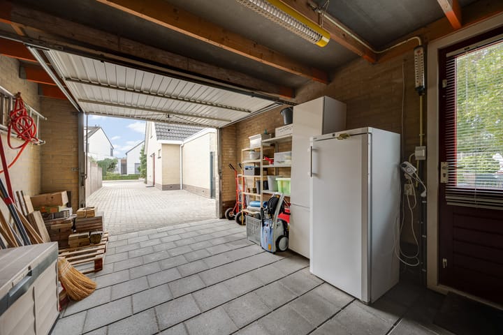 Foto 46 van De Kruisboog 16